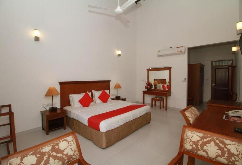 Номер Deluxe с Балконом, Garden Beach Hotel Kalutara