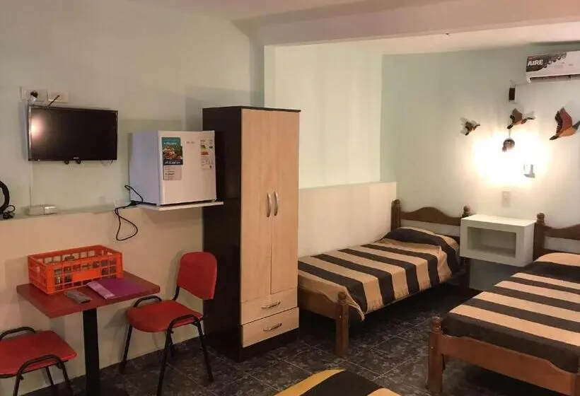スタンダード４人部屋, Apart Eva Luna Departamentos Y Habitaciones Con Baño Privado