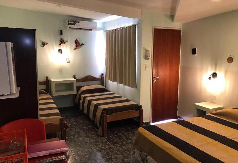 4인용 스탠다드 룸, Apart Eva Luna Departamentos Y Habitaciones Con Baño Privado