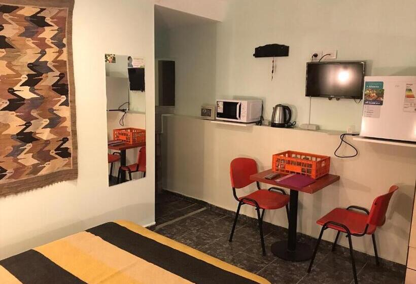 4인용 스탠다드 룸, Apart Eva Luna Departamentos Y Habitaciones Con Baño Privado