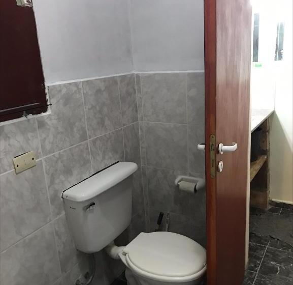 4인용 스탠다드 룸, Apart Eva Luna Departamentos Y Habitaciones Con Baño Privado