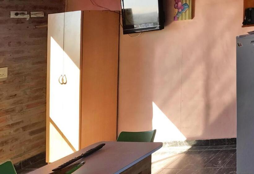 침실 1개 아파트, Apart Eva Luna Departamentos Y Habitaciones Con Baño Privado