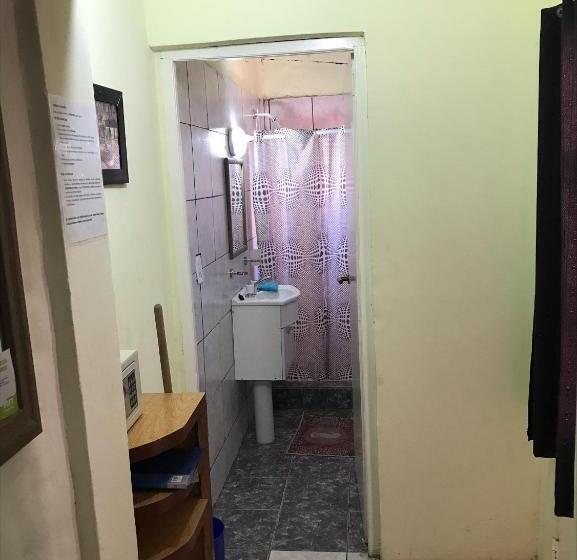 베이직 3인 룸, Apart Eva Luna Departamentos Y Habitaciones Con Baño Privado