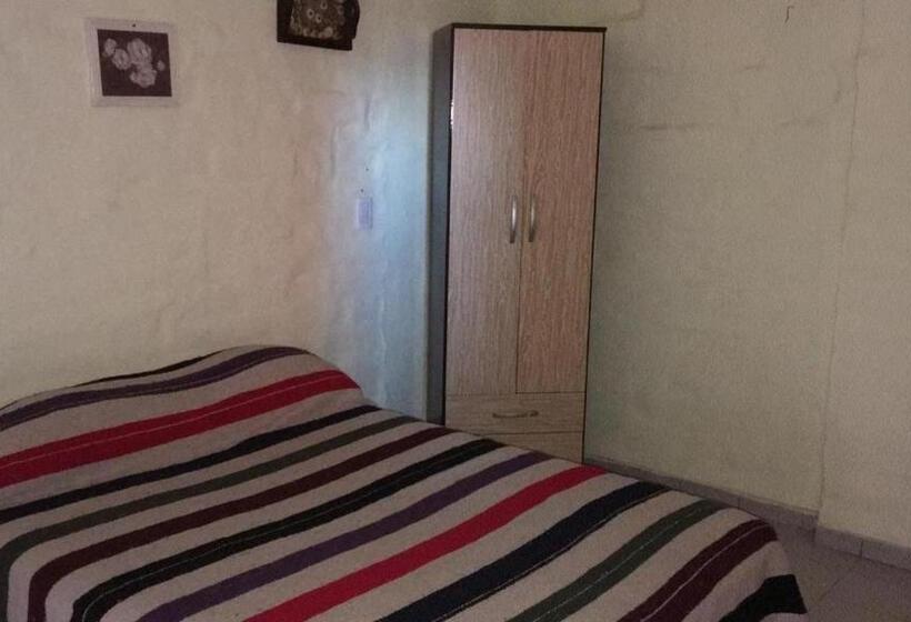 Трехместный Номер Базовый, Apart Eva Luna Departamentos Y Habitaciones Con Baño Privado