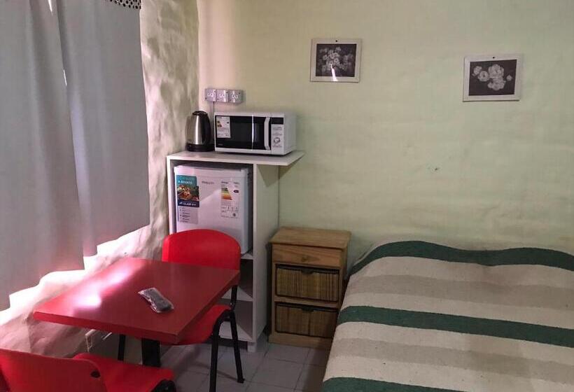 베이직 3인 룸, Apart Eva Luna Departamentos Y Habitaciones Con Baño Privado