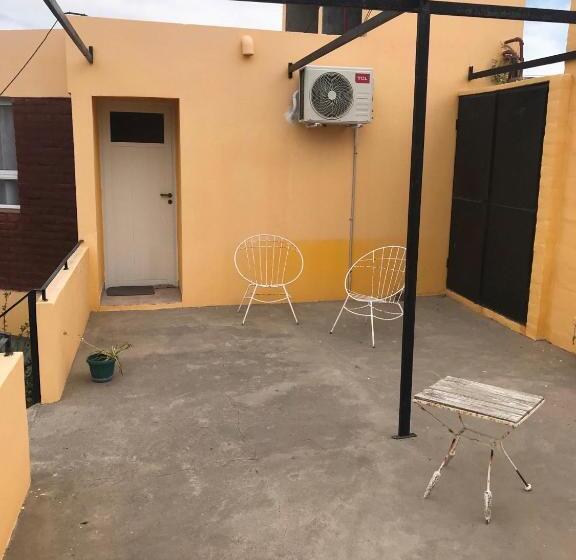 베이직 3인 룸, Apart Eva Luna Departamentos Y Habitaciones Con Baño Privado