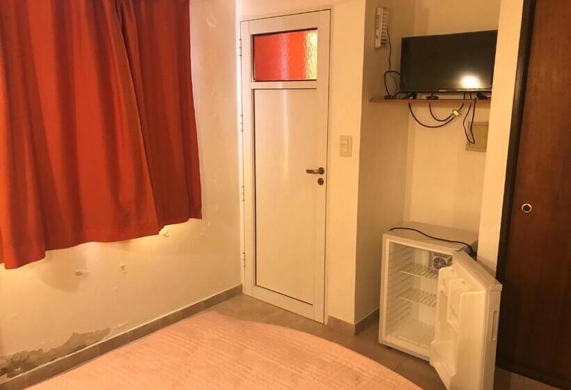 Номер Стандарт, Apart Eva Luna Departamentos Y Habitaciones Con Baño Privado