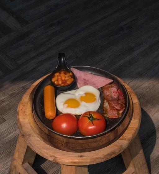 ویلای 1 خوابه, Iron32