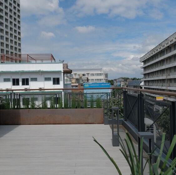 اتاق رمانتیک, Iron32