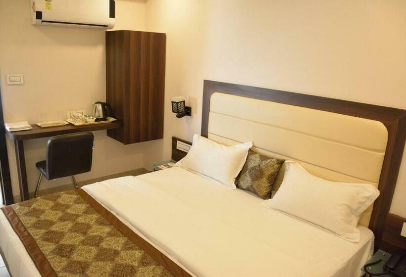 Standardrum, Lime Tree