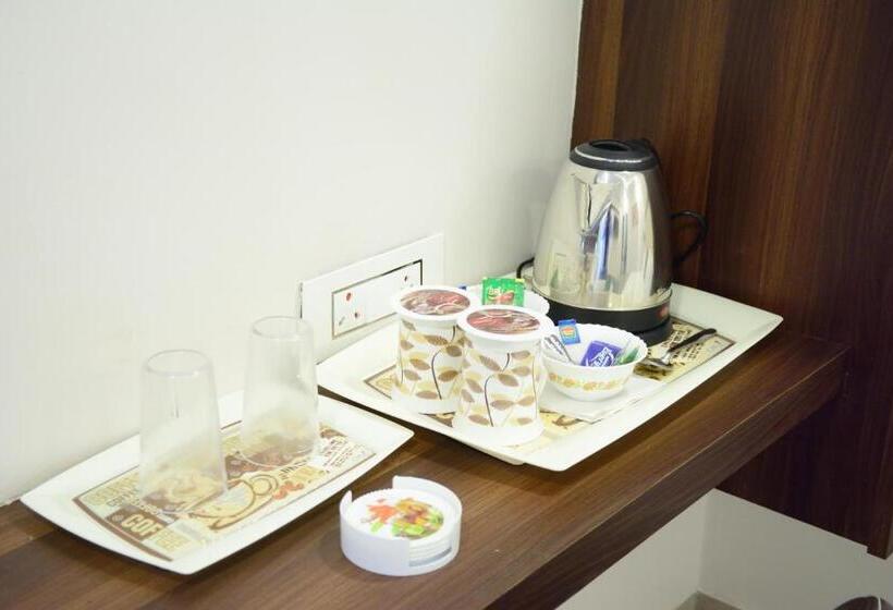 Superior Rum, Lime Tree