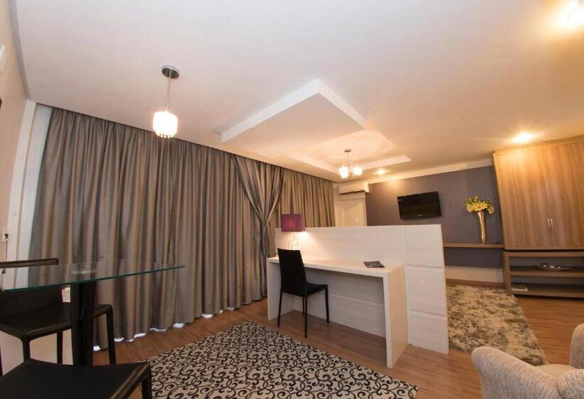 ハイドロマッサージバス付きスイート, Regente