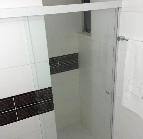 スタンダードルーム, Regente