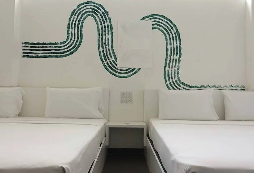 Perhehuone, City Beds Negombo