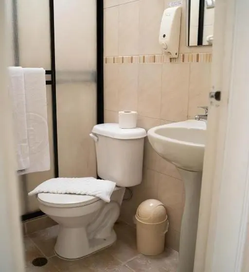 اتاق استاندارد سه نفره, Plaza Ca