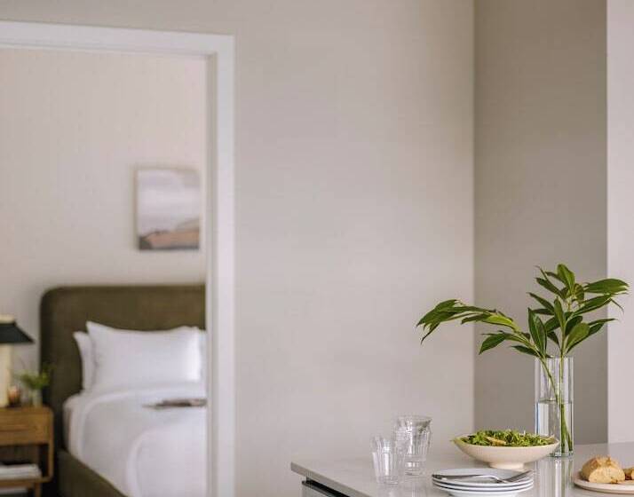 2 Bedrooms Apartment City View, Sonder At North Loop Green