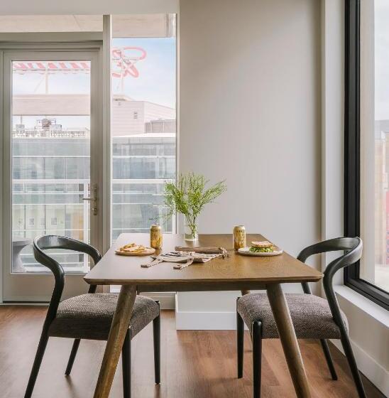 침실 2개 아파트, Sonder At North Loop Green