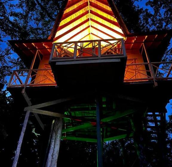 バルコニー付きスタンダードルーム, Buru Nature