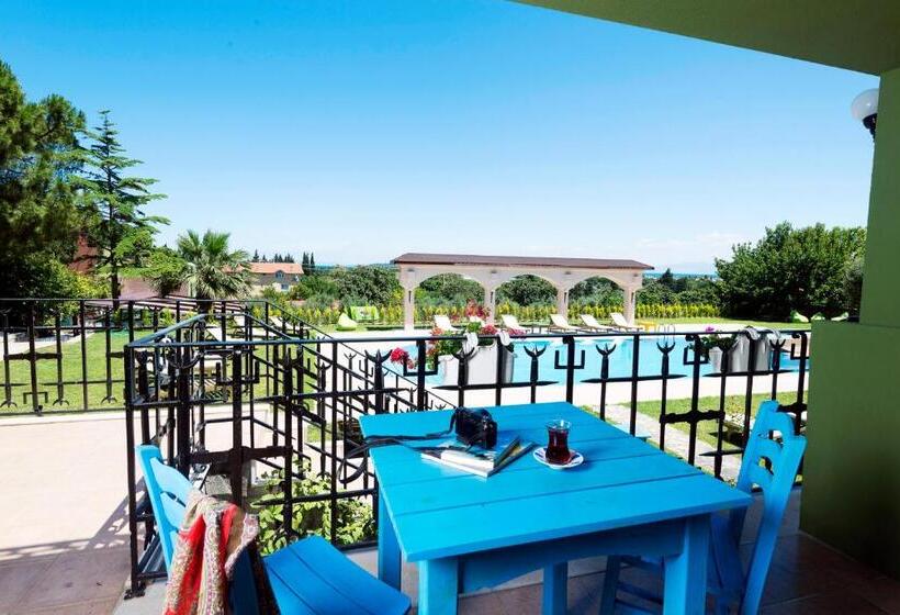 חדר דלוקס עם מרפסת נוף לים, Belizi