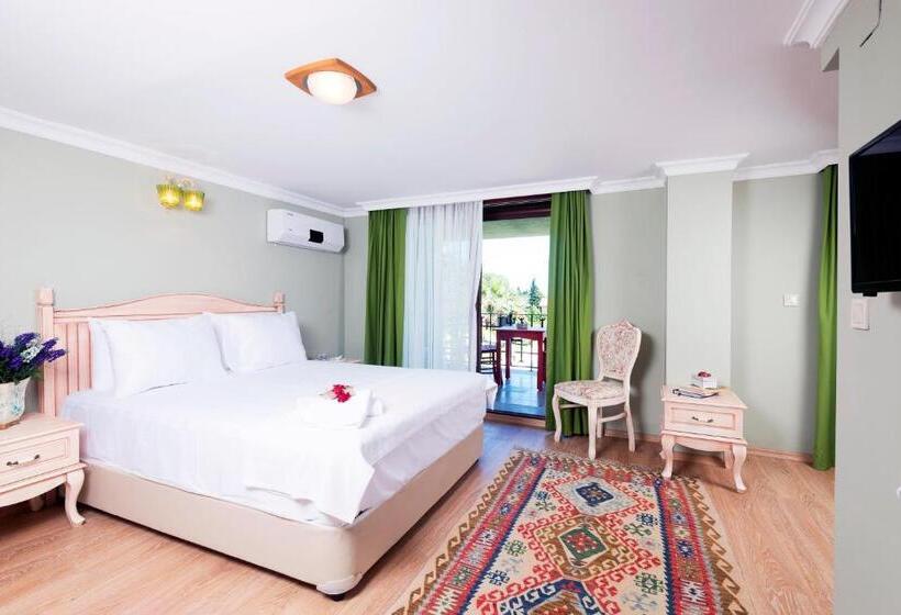 חדר דלוקס עם מרפסת נוף לים, Belizi