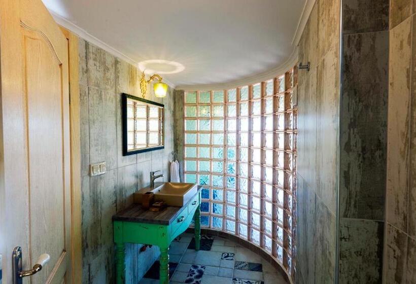 חדר דלוקס עם מרפסת נוף לים, Belizi