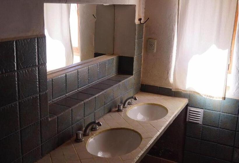 Geteiltes Mehrbettzimmer, Capec Alojamiento