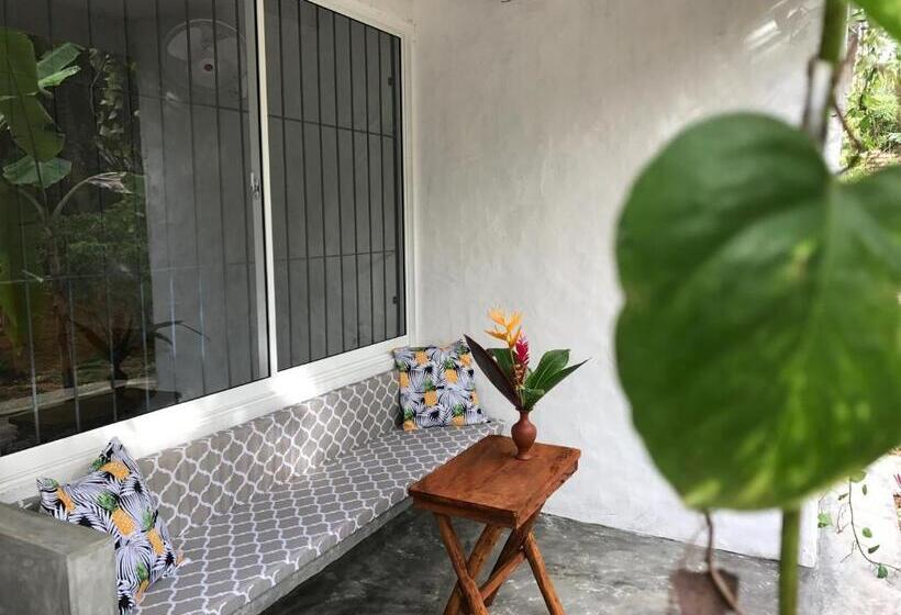 エコノミールーム, Dreamtime Sri Lanka