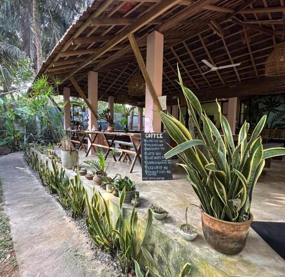 キングサイズベッドのスタンダードルーム, Dreamtime Sri Lanka