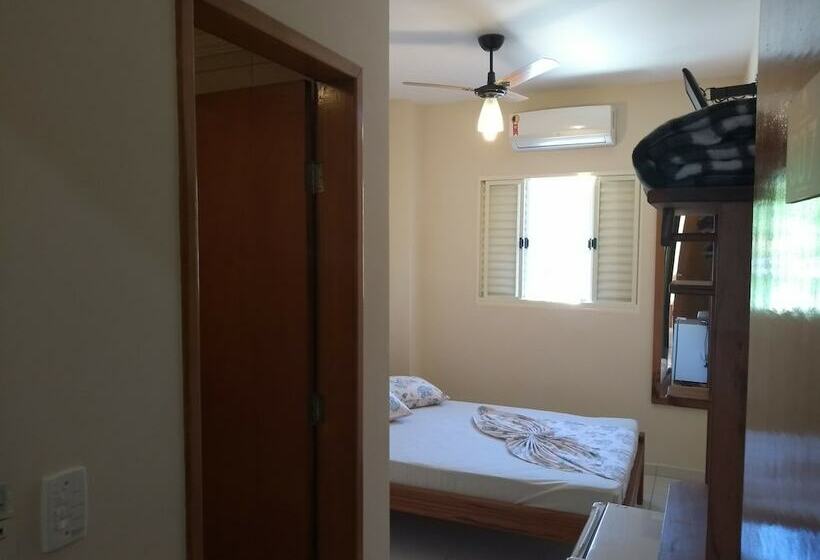 스탠다드 룸, Caminho Do Rosário