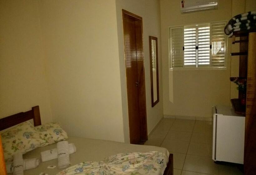 스탠다드 룸, Caminho Do Rosário