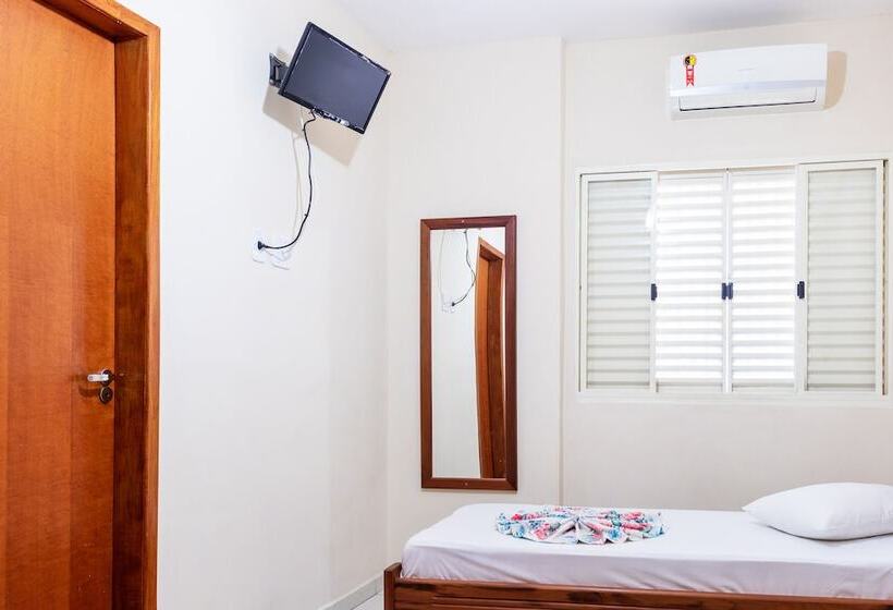 스탠다드 트리플 룸, Caminho Do Rosário