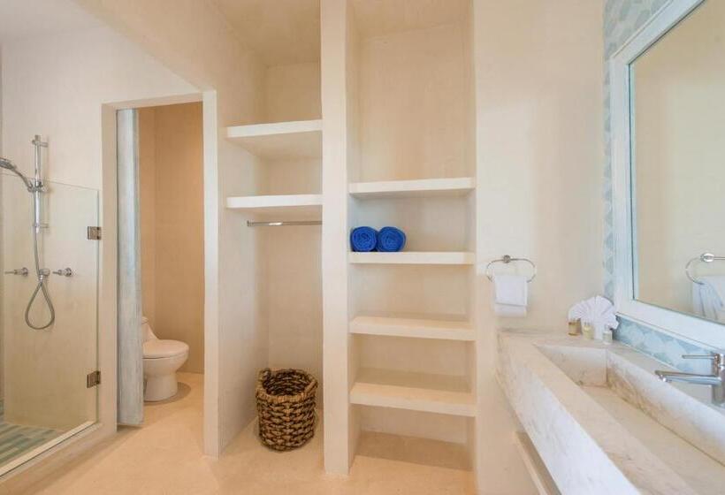 스위트 킹사이즈 침대, Casa Coco By Coco B Isla