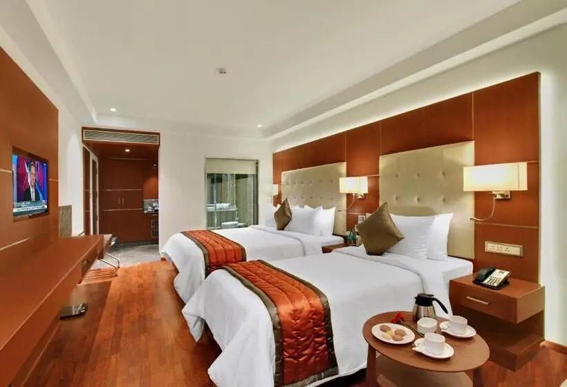 Standard Kolmen Hengen Huone, Comfort Inn Insys