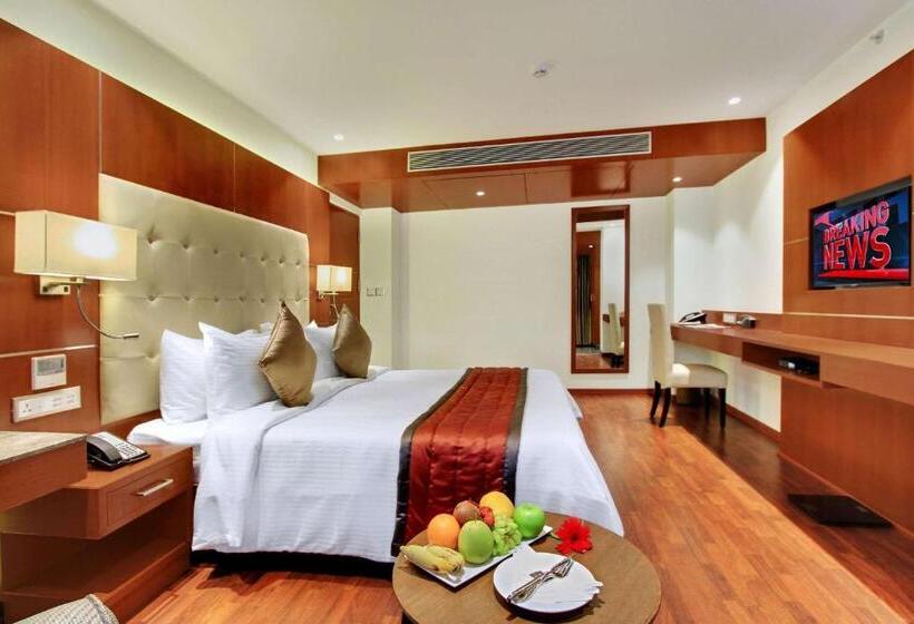 اتاق پرمیوم, Comfort Inn Insys