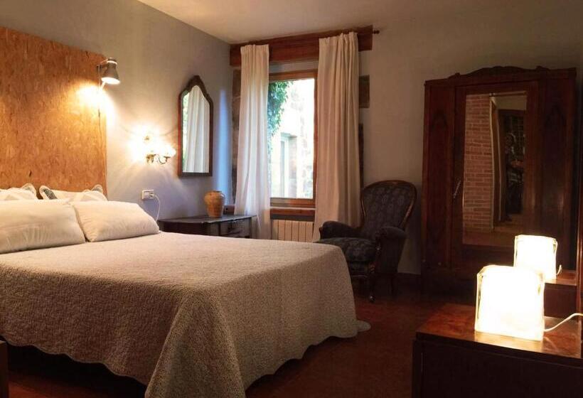 חדר סטנדרט, Enclave Soria