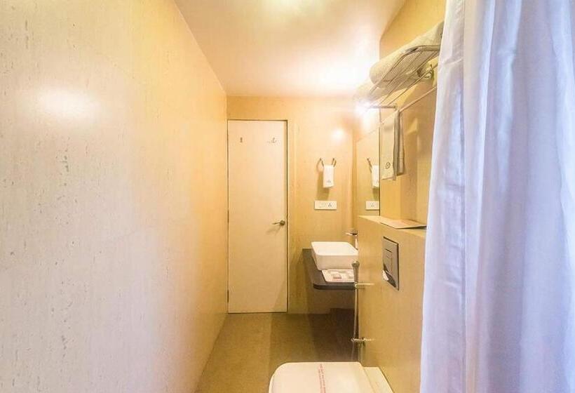 디럭스 룸, Rasika