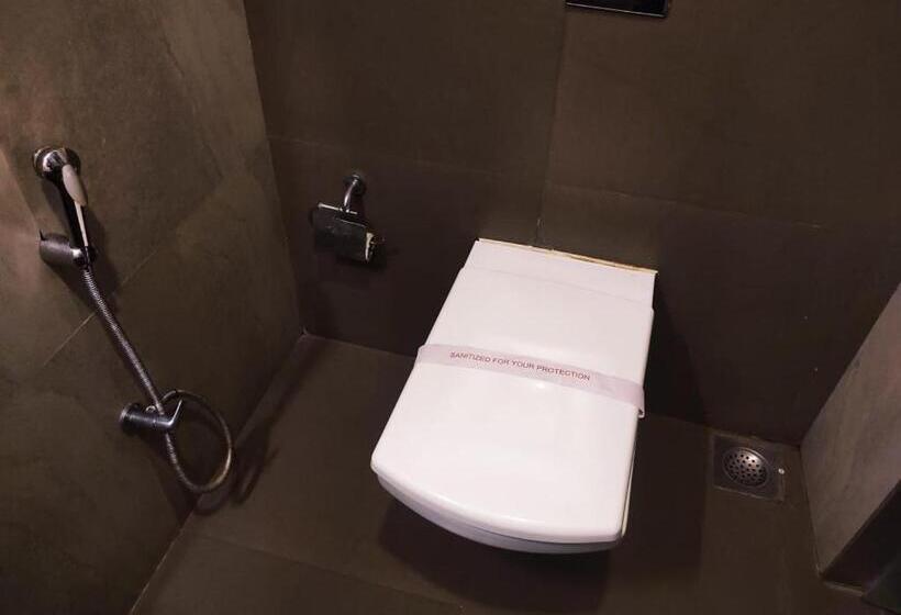 이그제큐티브 룸, Rasika