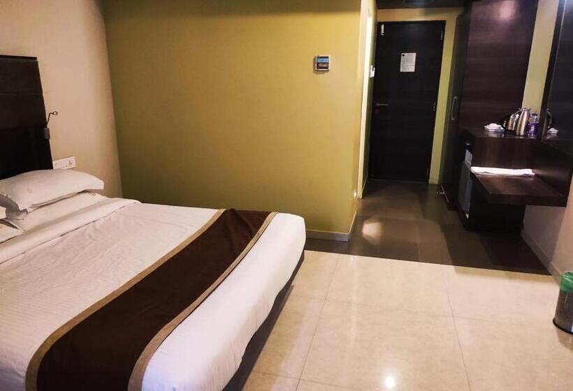 이그제큐티브 룸, Rasika