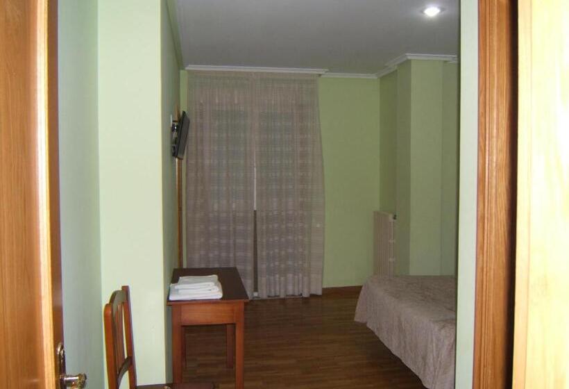 스탠다드 룸, Severino