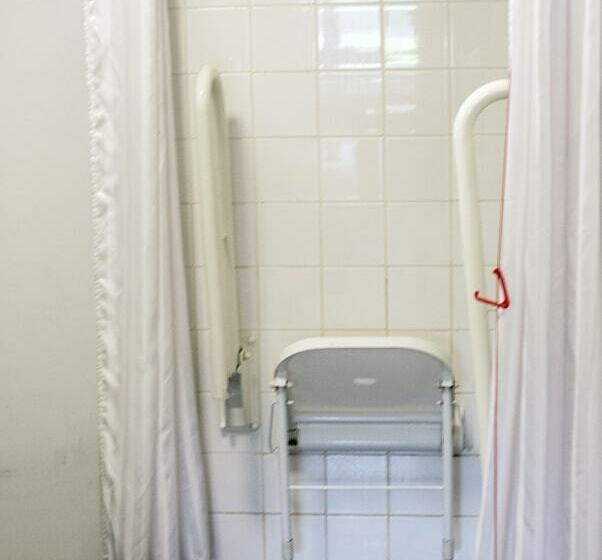 スタンダードシングルルーム, Summergrove Halls