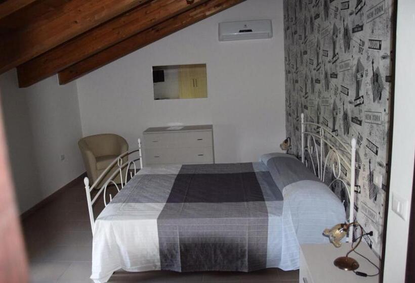 جناح جونيور, Tenuta Ferrara