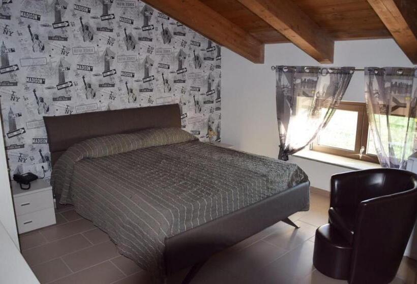 جناح جونيور, Tenuta Ferrara