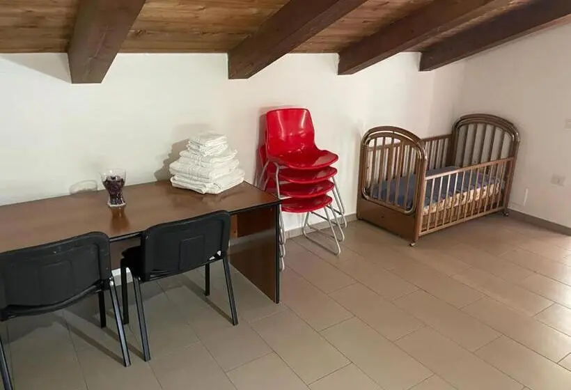 Huoneisto 1 Makuuhuone, Tenuta Ferrara