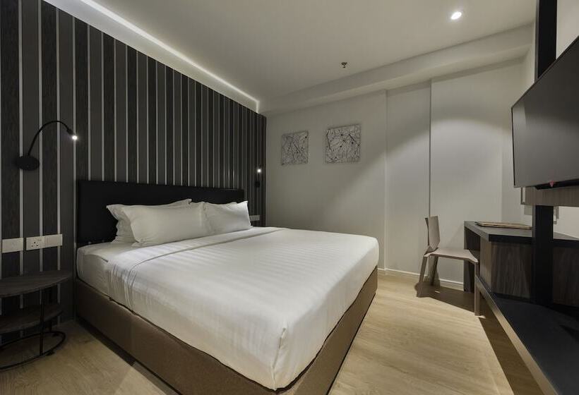 סוויטה, The Granite Luxury