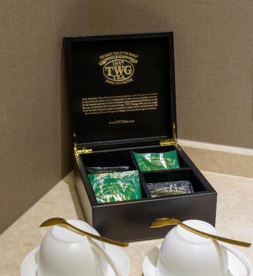 סוויטה, The Granite Luxury