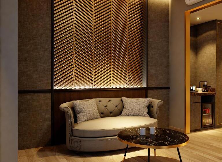 חדר דלוקס, The Granite Luxury