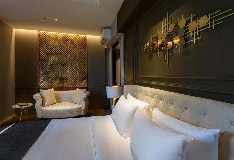 חדר דלוקס, The Granite Luxury