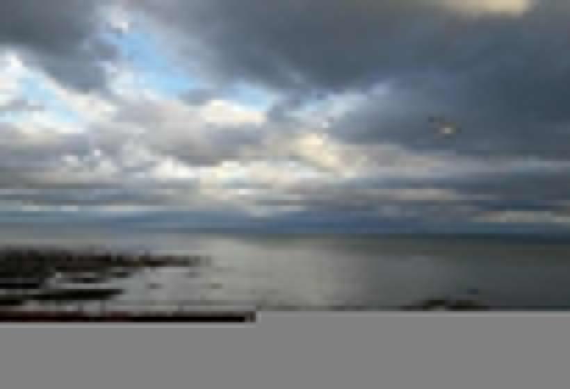 オーシャンビューデラックスルーム, The Old Brewhouse