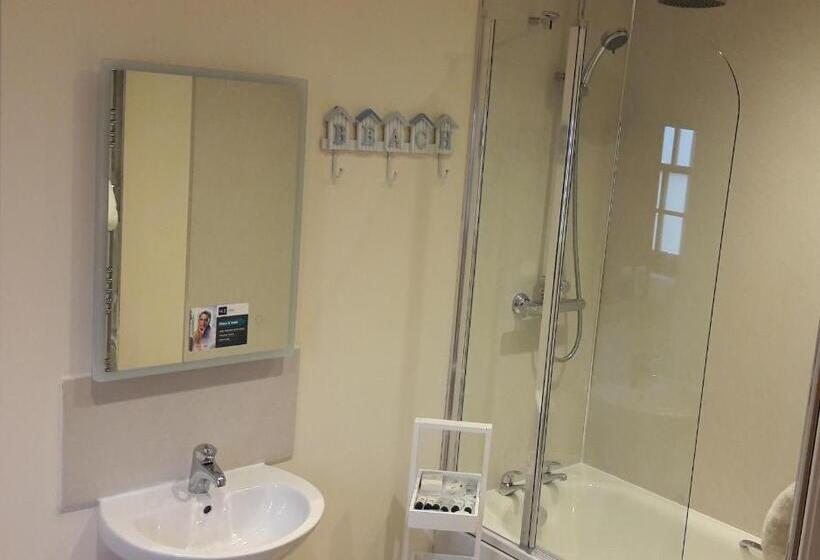 デラックスルーム, The Old Brewhouse