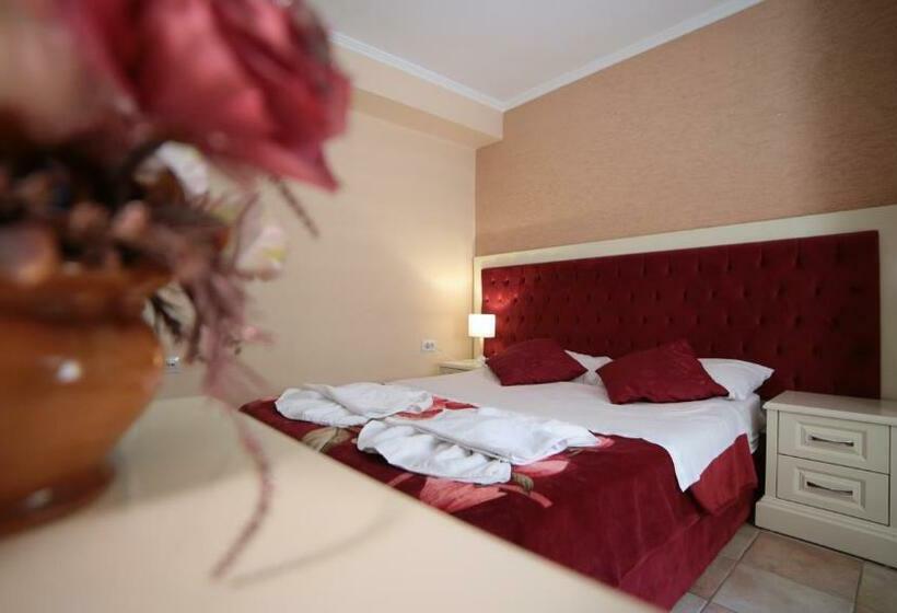 اتاق استاندارد, Bujtina Shqiptare